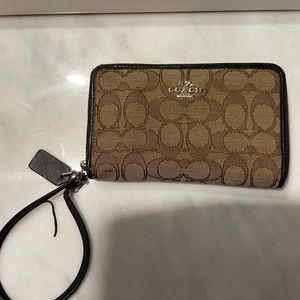 Coach signature wallet